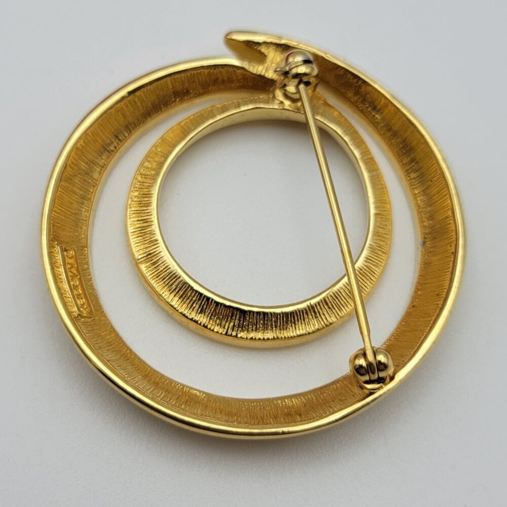 Vintage Signed MONET Gold Tone Brooch Double Circle Open Work 39 mm Modernist - Picture 4 of 7